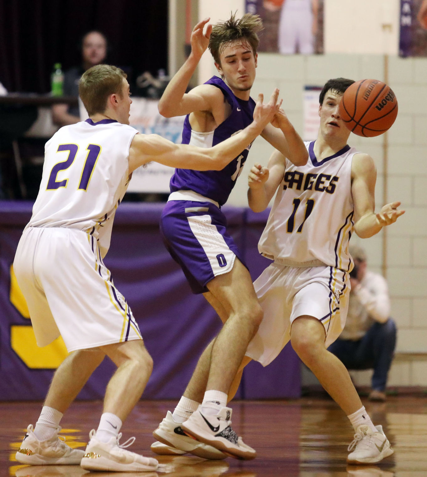 Monticello vs Fithian Oakwood boys basketball 3 12.26.18.jpg